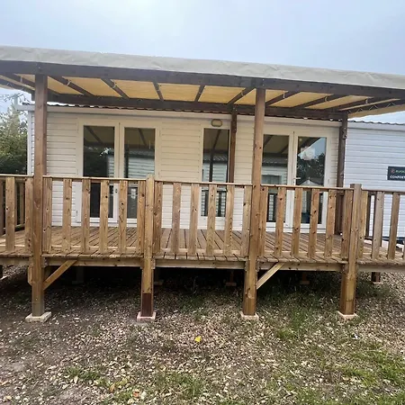 Mobil Moderne 6 Pers Avec Clim Et Terrasse 维克拉加迪勒