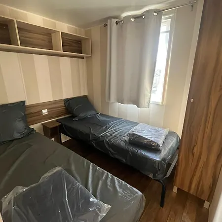 Mobil Moderne 6 Pers Avec Clim Et Terrasse *